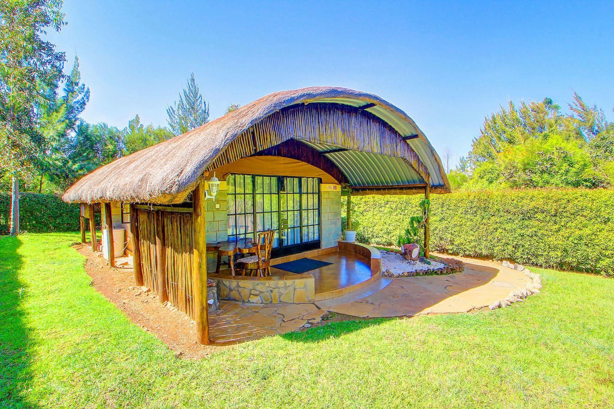 Poa Place Resort & Hotel - Where Nature Meets Comfort Eldoret Extérieur photo